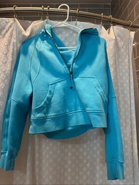 lululemon athletica Cropped Half-Zip Hoodie in Bright Turquoise